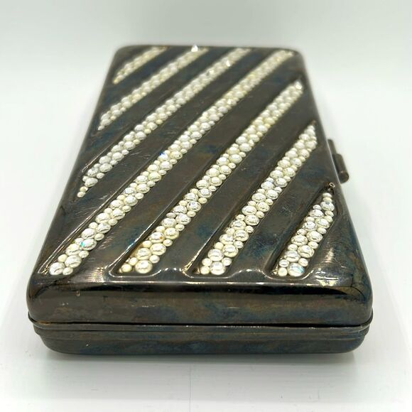 Vintage Clutch - Picture 2 of 7